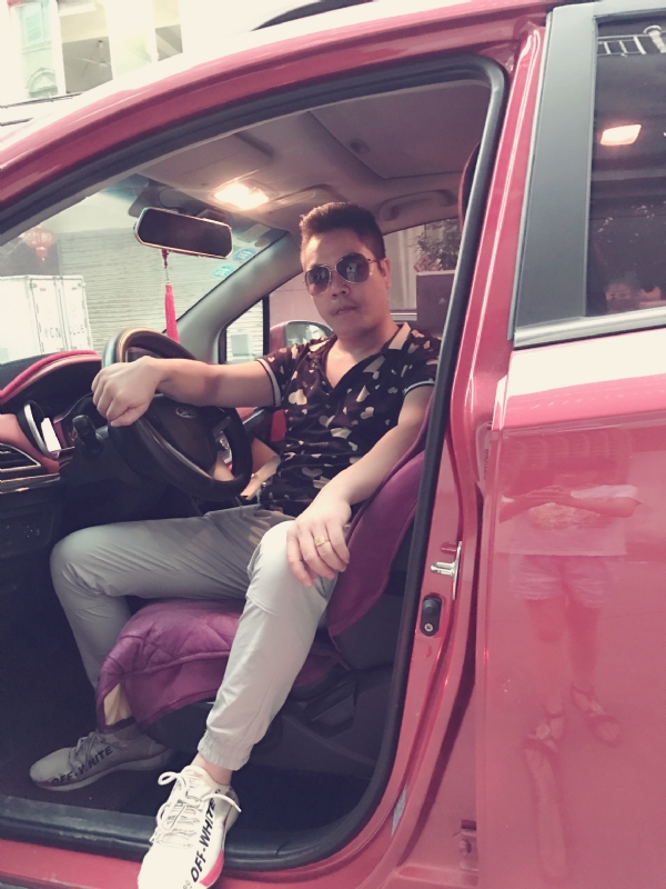 浩的第一张照片--东莞相亲服务中心