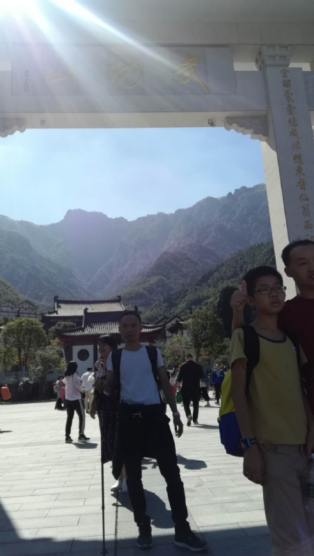 蓝天的第二张照片--东莞相亲服务中心