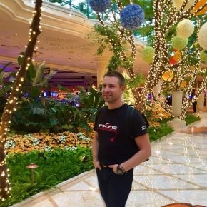 harry的第一张照片--东莞相亲服务中心