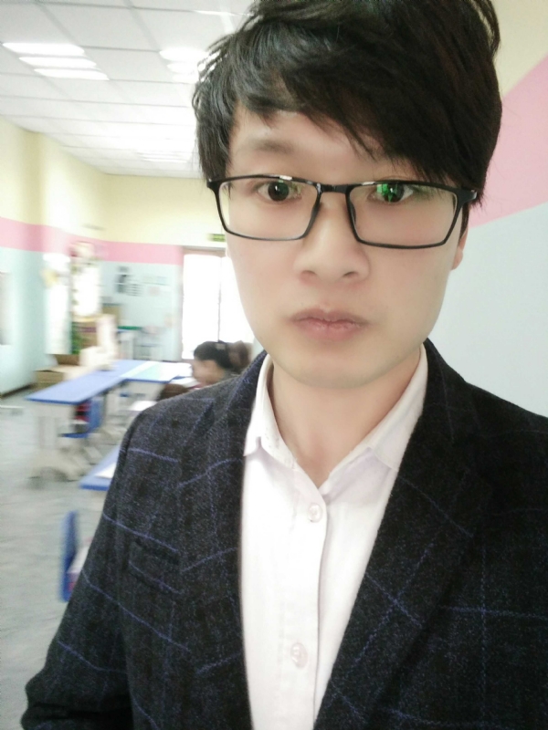 峰的呢喃的第一张照片--东莞相亲服务中心