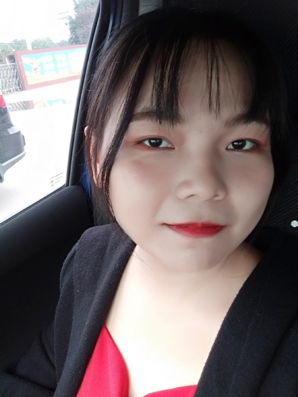 小五同学的第一张照片--东莞相亲服务中心