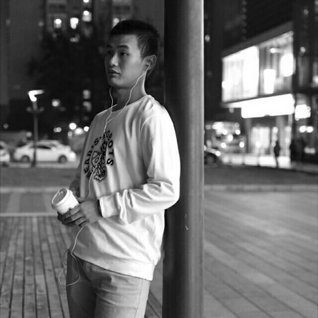 精卫的第一张照片--东莞相亲服务中心