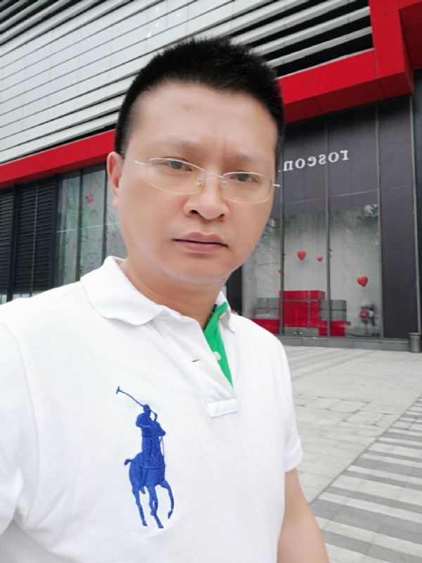 硬汉的第一张照片--东莞相亲服务中心