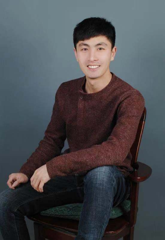 王泽的第二张照片--东莞相亲服务中心