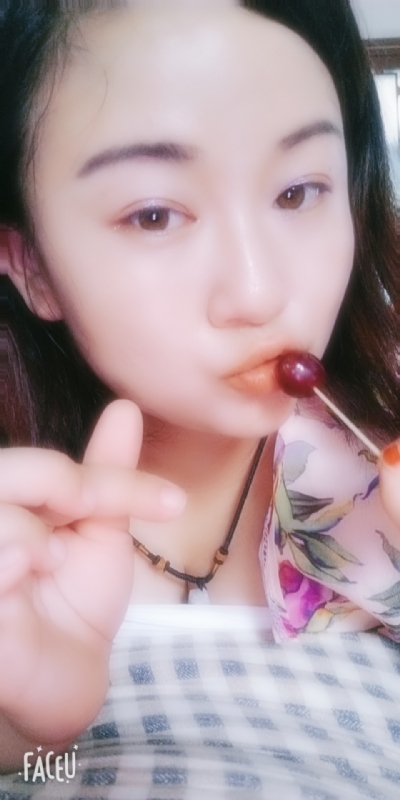 霸气璐妞的第一张照片--东莞相亲服务中心