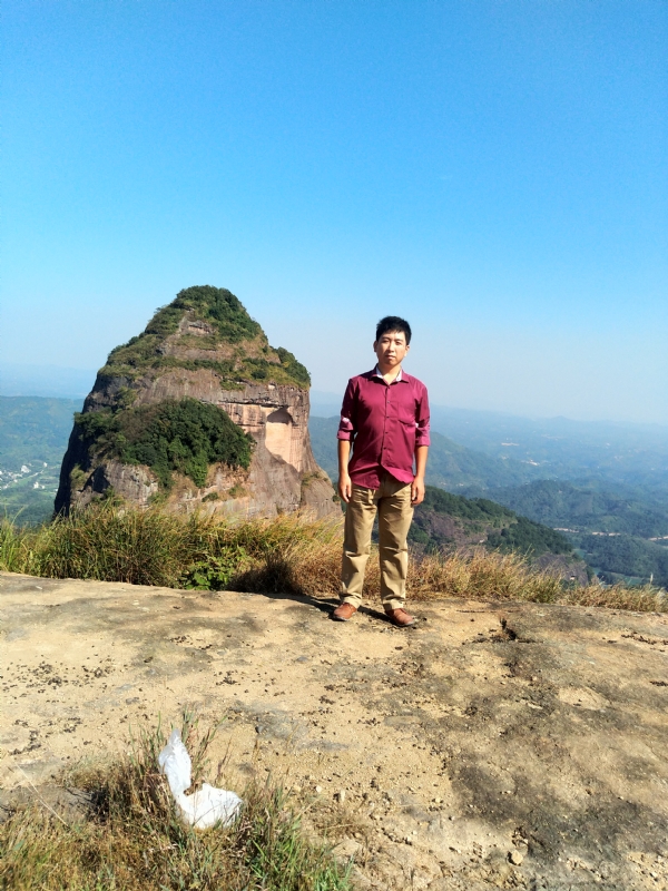 小冼的第一张照片--东莞相亲服务中心