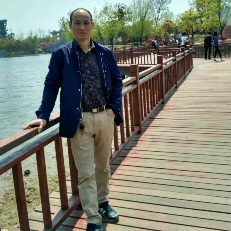 大随帅哥的第一张照片--东莞相亲服务中心