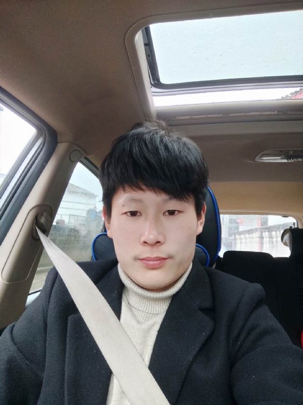 少年的第一张照片--东莞相亲服务中心