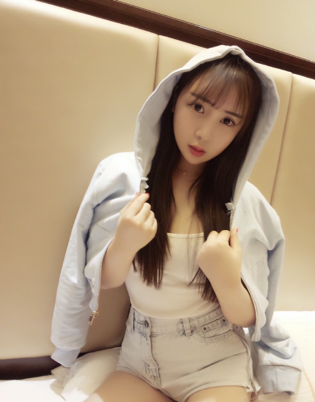 琪琪的第一张照片--东莞相亲服务中心