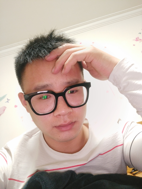 华灯初上的夜晚的第一张照片--东莞相亲服务中心