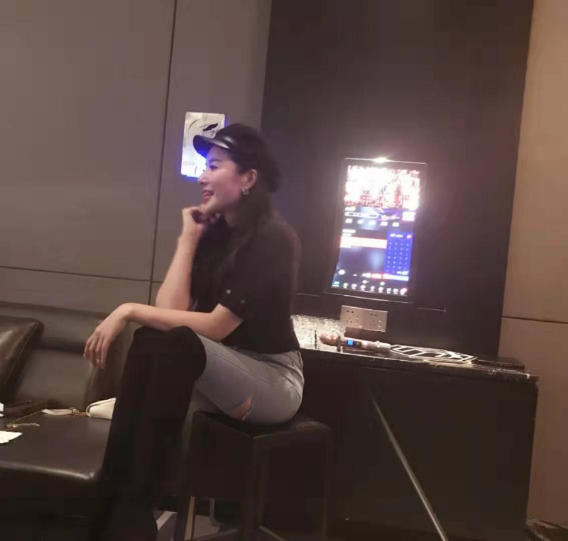 婷婷的第三张照片--东莞相亲服务中心