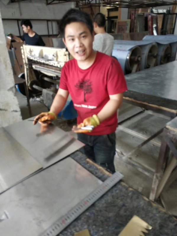 蜗居的第一张照片--东莞相亲服务中心