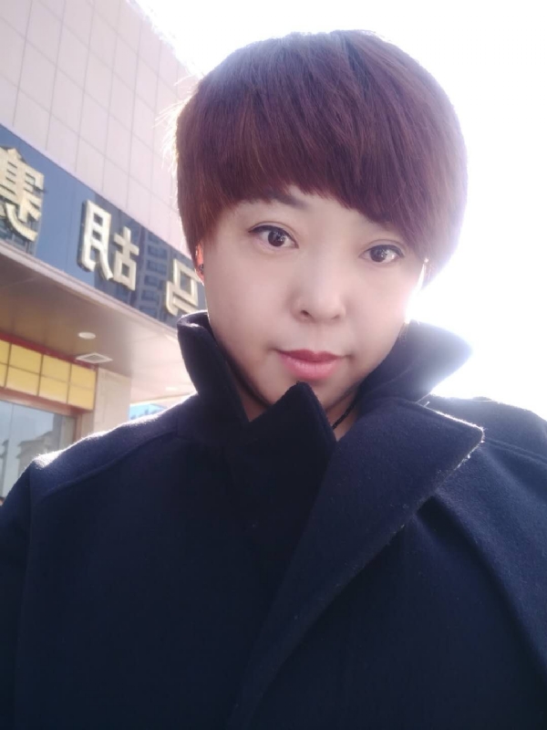 霞儿的第一张照片--东莞相亲服务中心