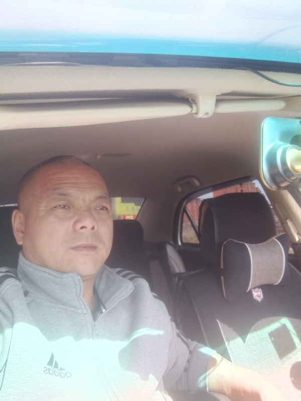 缘的第一张照片--东莞相亲服务中心