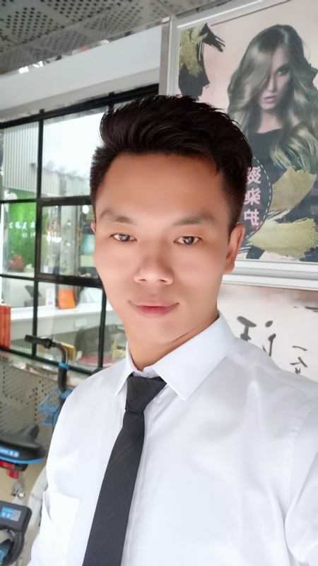 阳光男士的第一张照片--东莞相亲服务中心