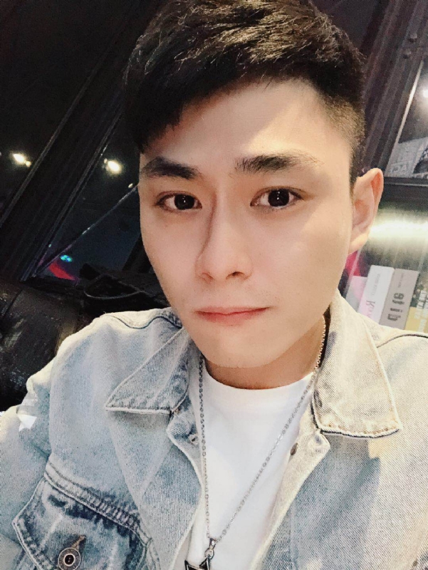 浩浩的第一张照片--东莞相亲服务中心