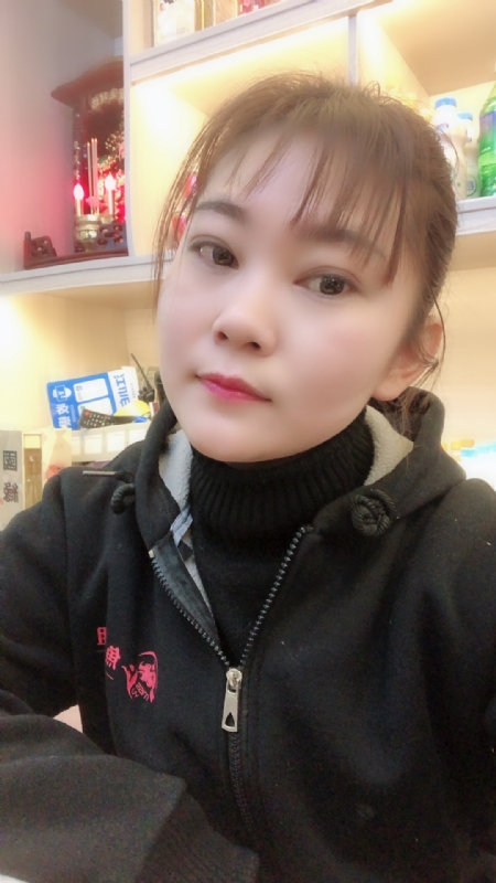 泡沫的第一张照片--东莞相亲服务中心