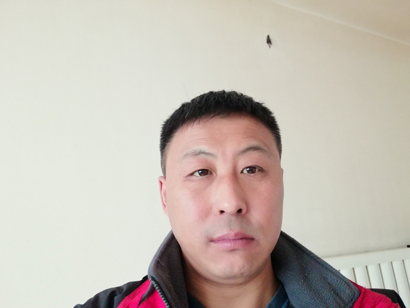 海阔天空的第一张照片--东莞相亲服务中心