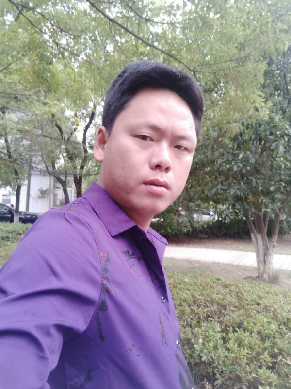 黄龙飞的第一张照片--东莞相亲服务中心