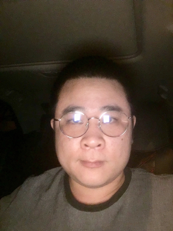 Gang的第二张照片--东莞相亲服务中心