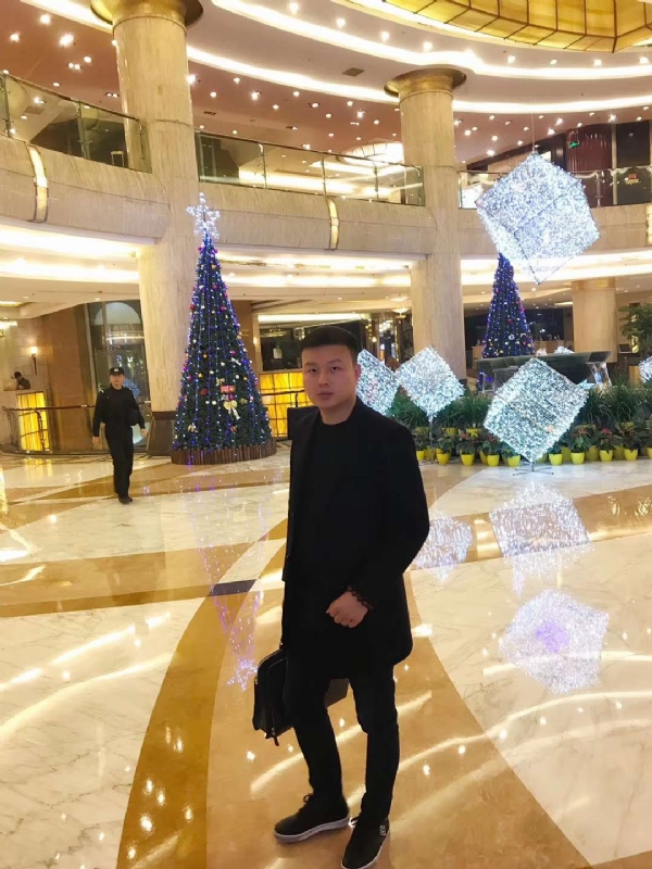 够钟的第一张照片--东莞相亲服务中心