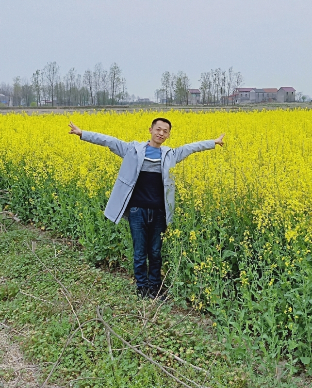 一个真诚的男士的第一张照片--东莞相亲服务中心