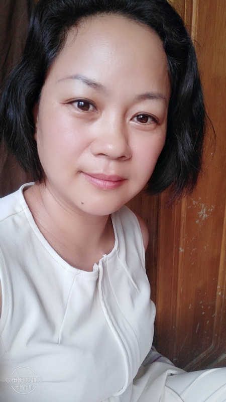 催乳师的第一张照片--东莞相亲服务中心