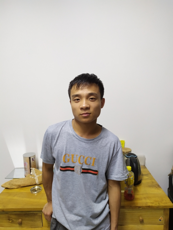 站着等你三千年的第一张照片--东莞相亲服务中心