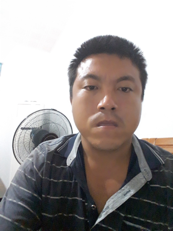 孤独的人的第一张照片--东莞相亲服务中心