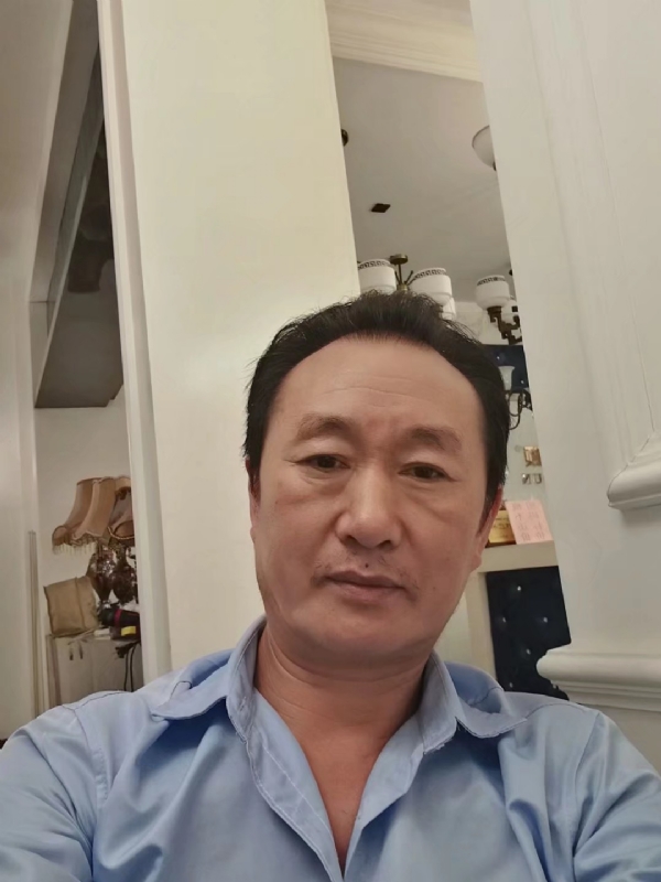 青松的第一张照片--东莞相亲服务中心