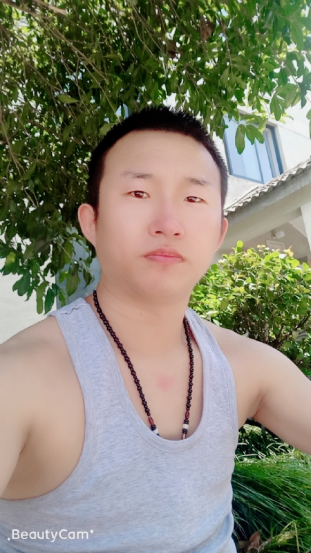 系咯在的第一张照片--东莞相亲服务中心