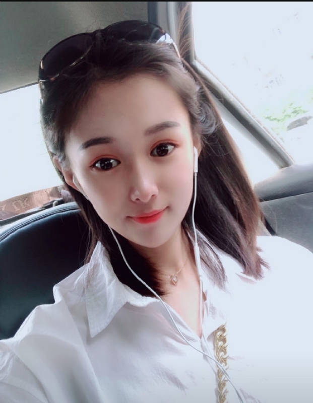 馨月的第一张照片--东莞相亲服务中心