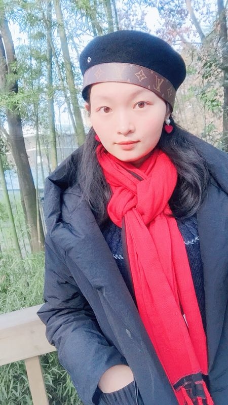 风中百合的第一张照片--东莞相亲服务中心