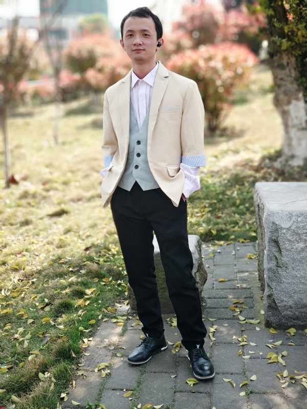 四叶草的第一张照片--东莞相亲服务中心