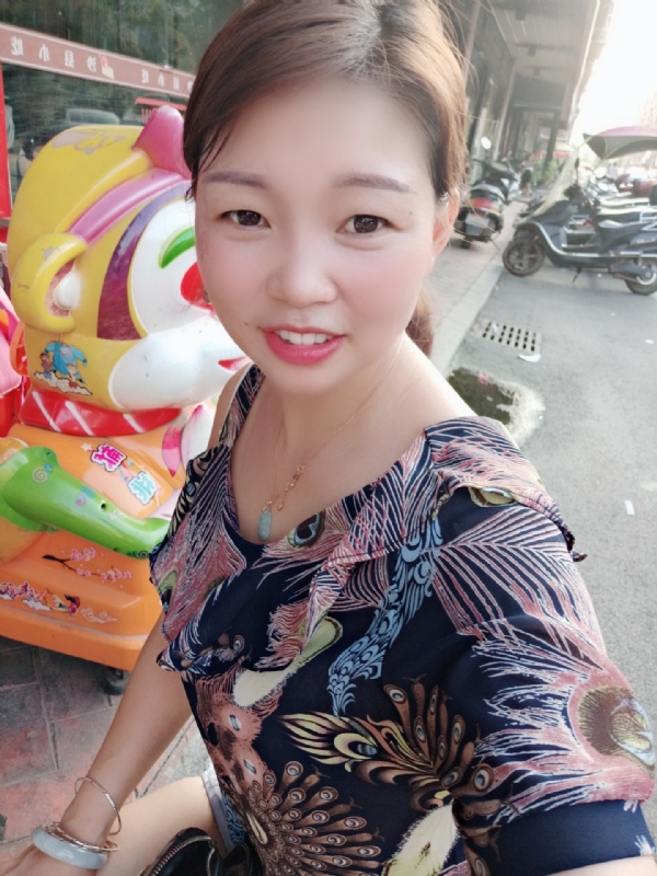 云儿的第一张照片--东莞相亲服务中心