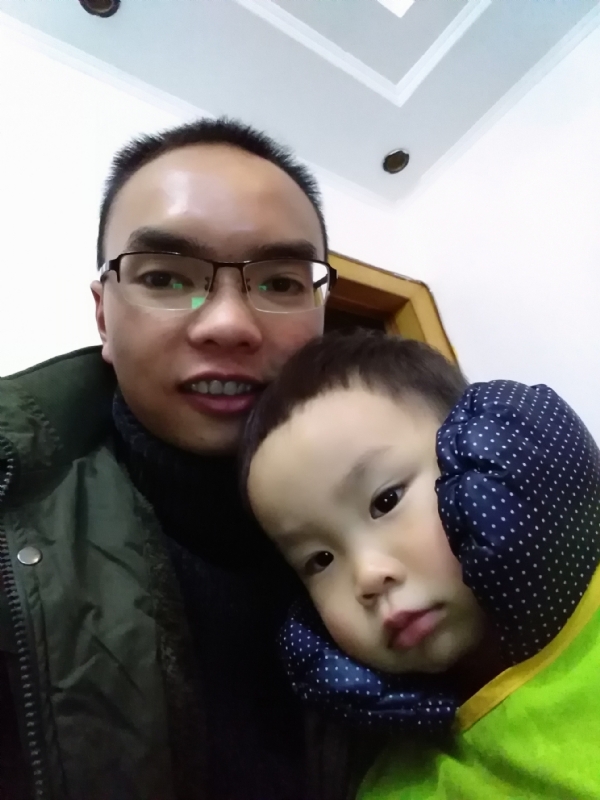 123木头人的第一张照片--东莞相亲服务中心