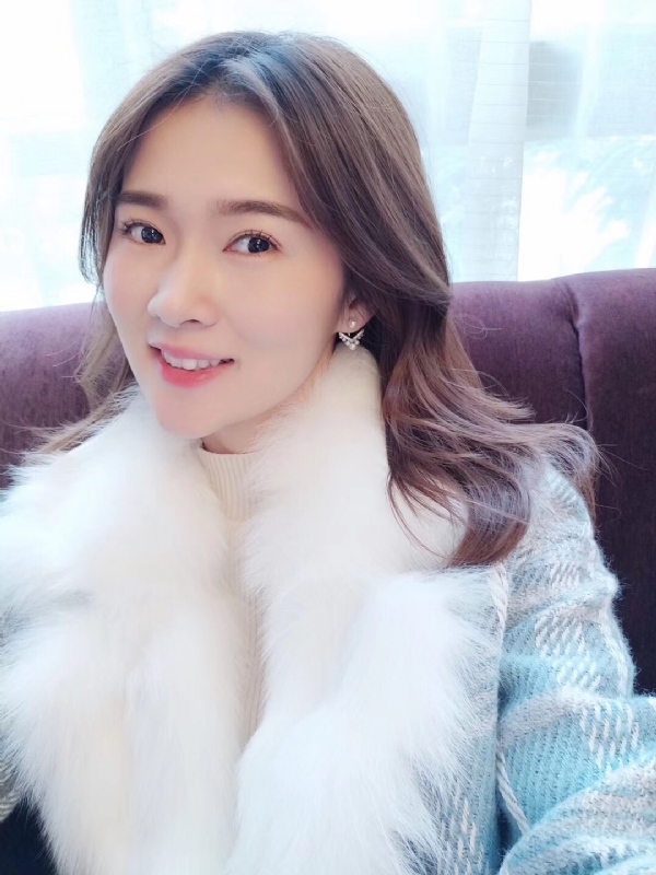 邓媛的第一张照片--东莞相亲服务中心