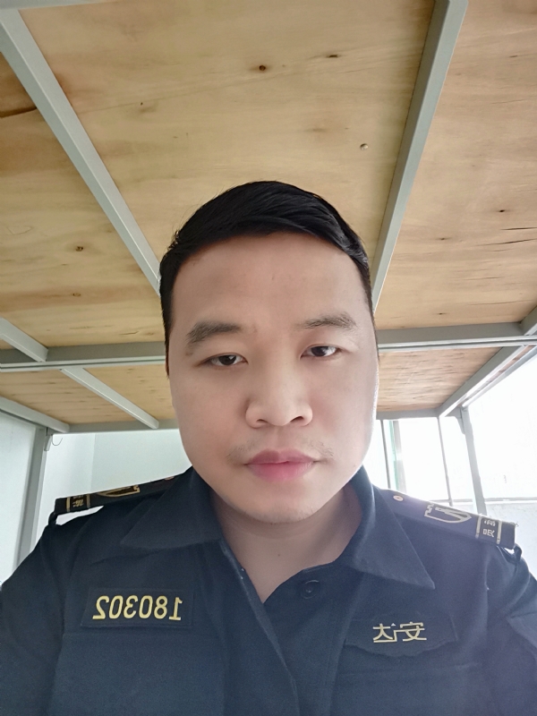 小子的第一张照片--东莞相亲服务中心