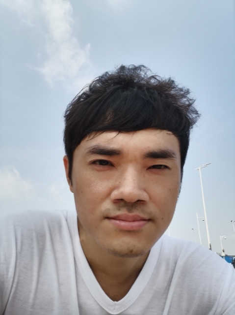 老实人的第一张照片--东莞相亲服务中心