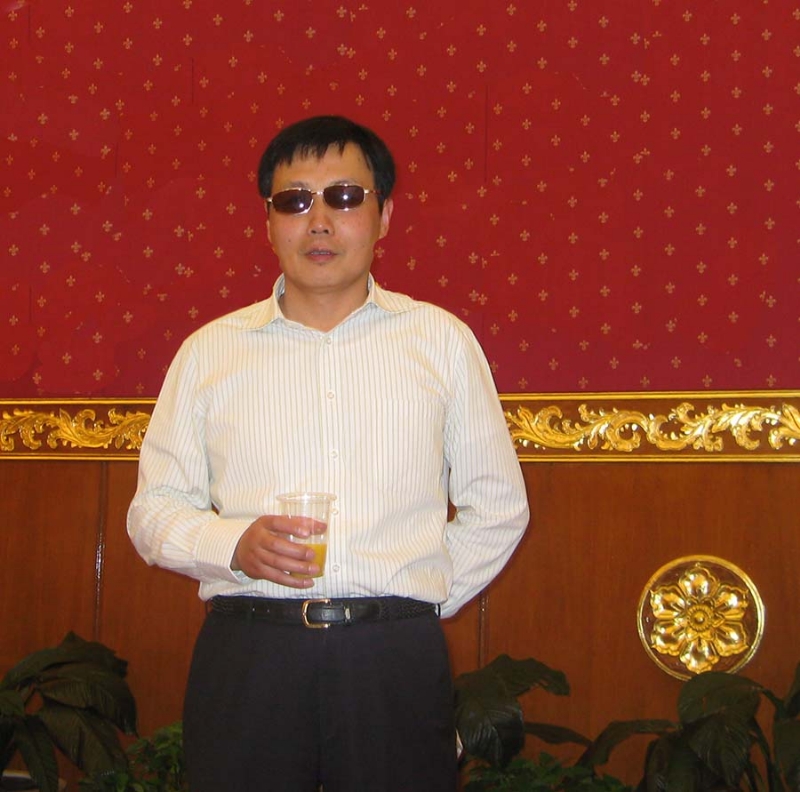 威胜的第二张照片--东莞相亲服务中心