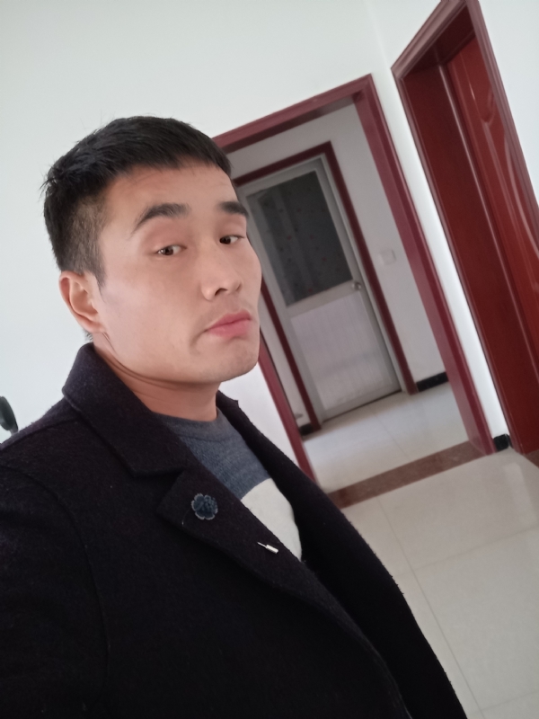 醒醒吧兄弟的第一张照片--东莞相亲服务中心