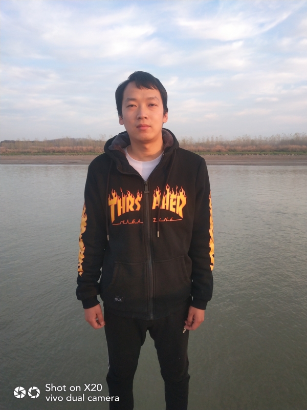 一往情深的第一张照片--东莞相亲服务中心