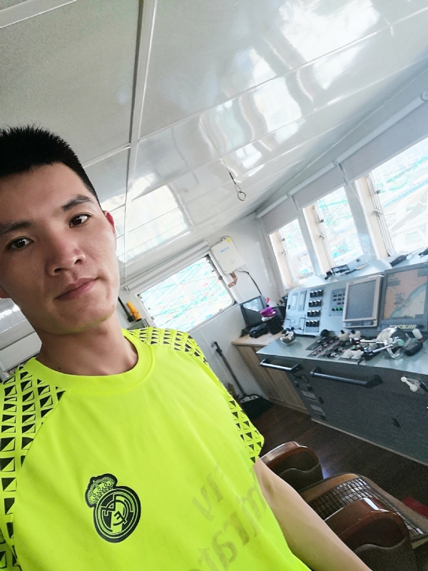 眼里都是你的第一张照片--东莞相亲服务中心