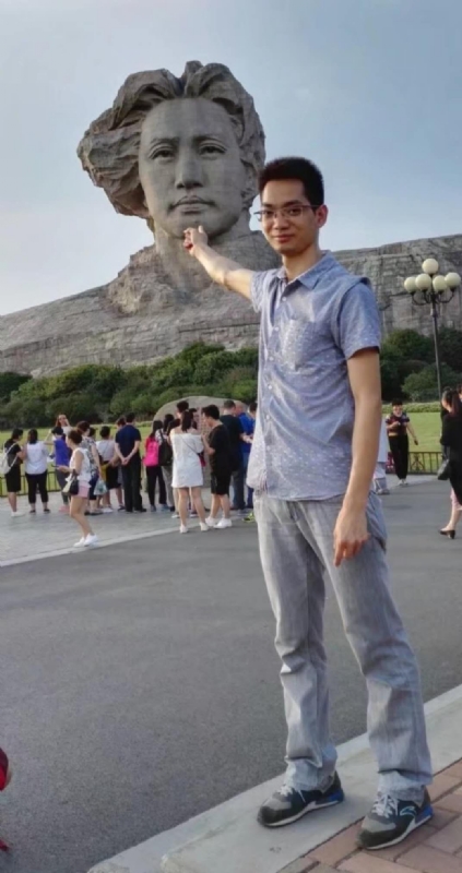 惠辉的牛的第一张照片--东莞相亲服务中心