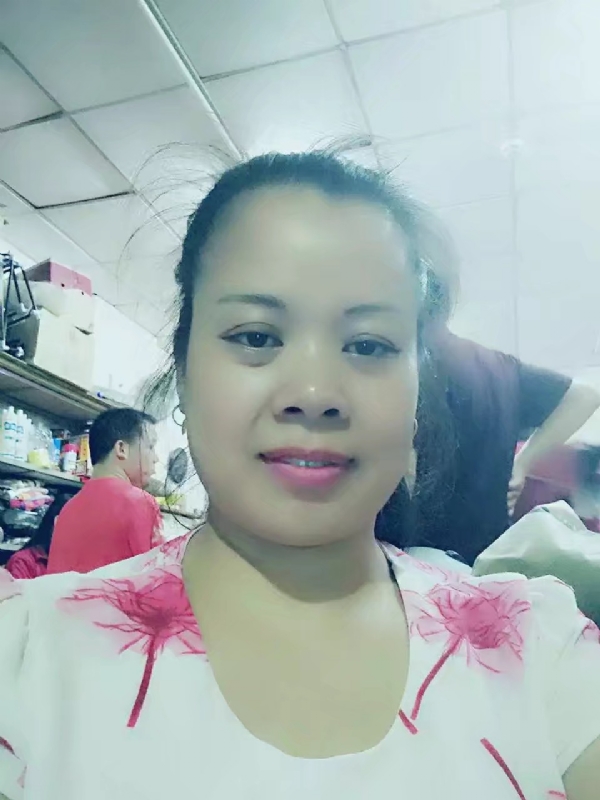 把自己当宝贝的第一张照片--东莞相亲服务中心