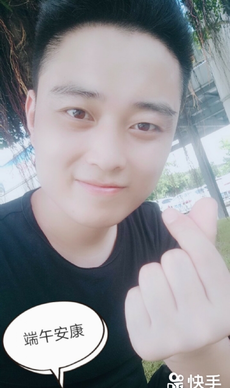 温暖的陈公子的第一张照片--东莞相亲服务中心