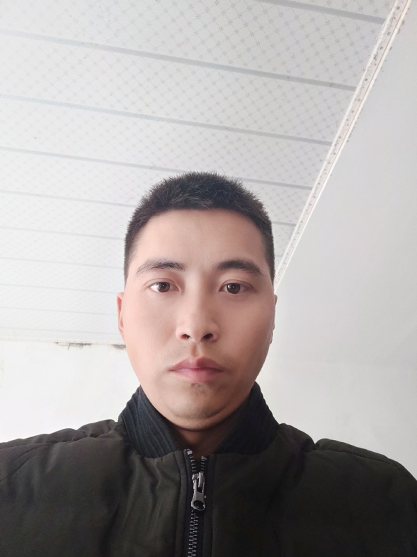 远望星空的第一张照片--东莞相亲服务中心