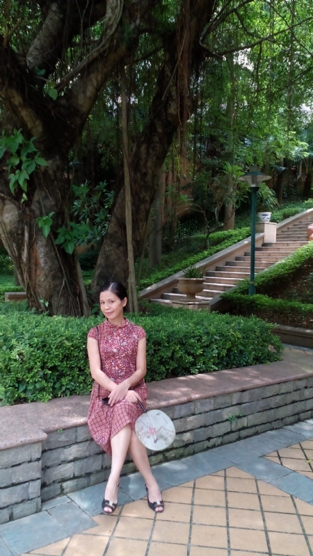 丹草雨田的第一张照片--东莞相亲服务中心