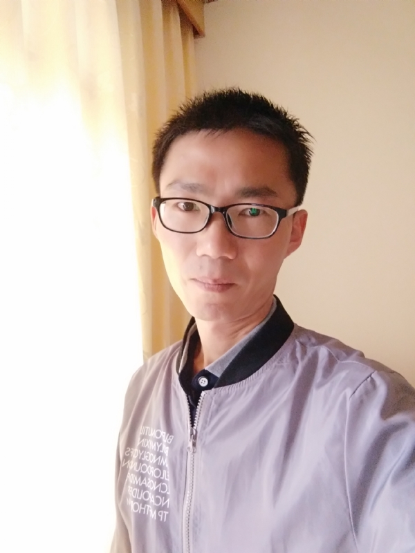 平凡的风的第二张照片--东莞相亲服务中心