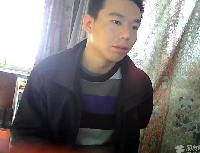 向钱奔跑的第一张照片--东莞相亲服务中心